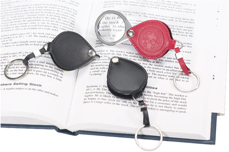 ** Magnifier Key Holder red