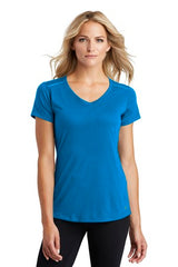 OGIO ENDURANCE Ladies' Peak V-Neck Tee